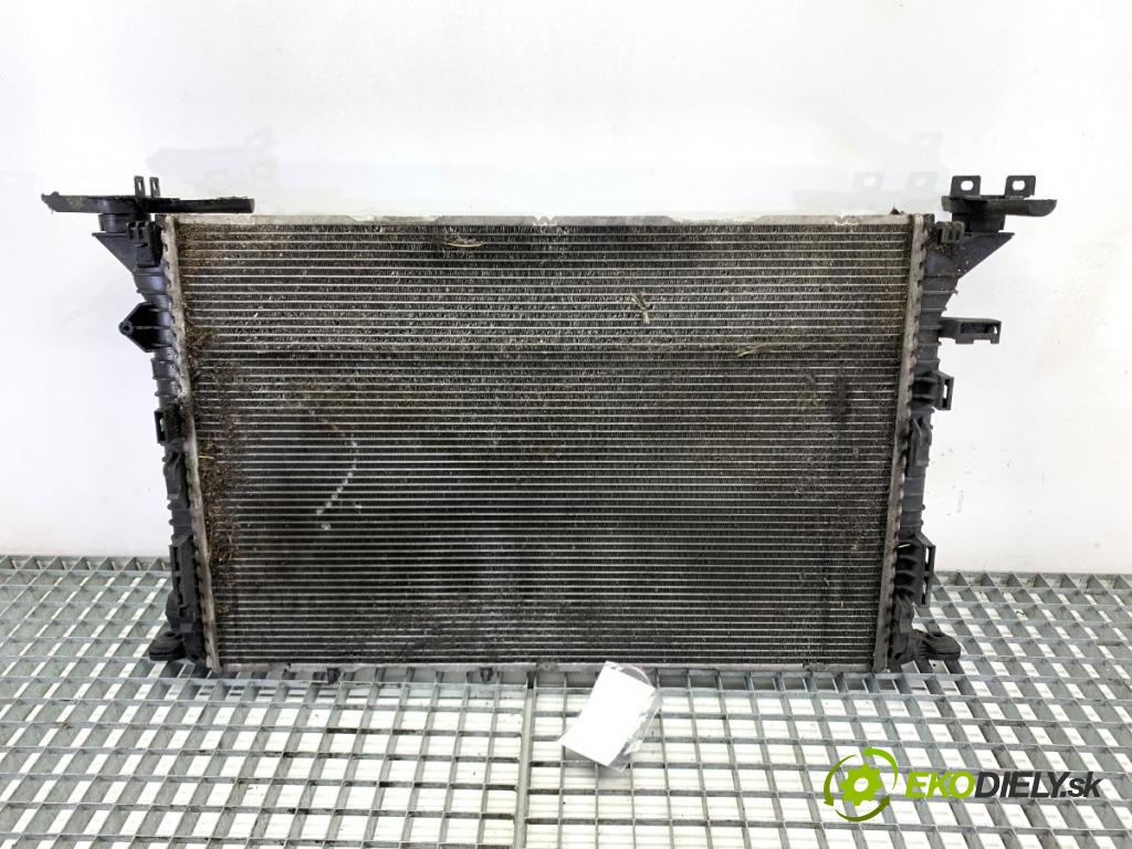 AUDI A4 B8 Kombi 2008 140 kW 2.7 TDI 2698 Chladič vody 8K0121251H (Chladič vody)