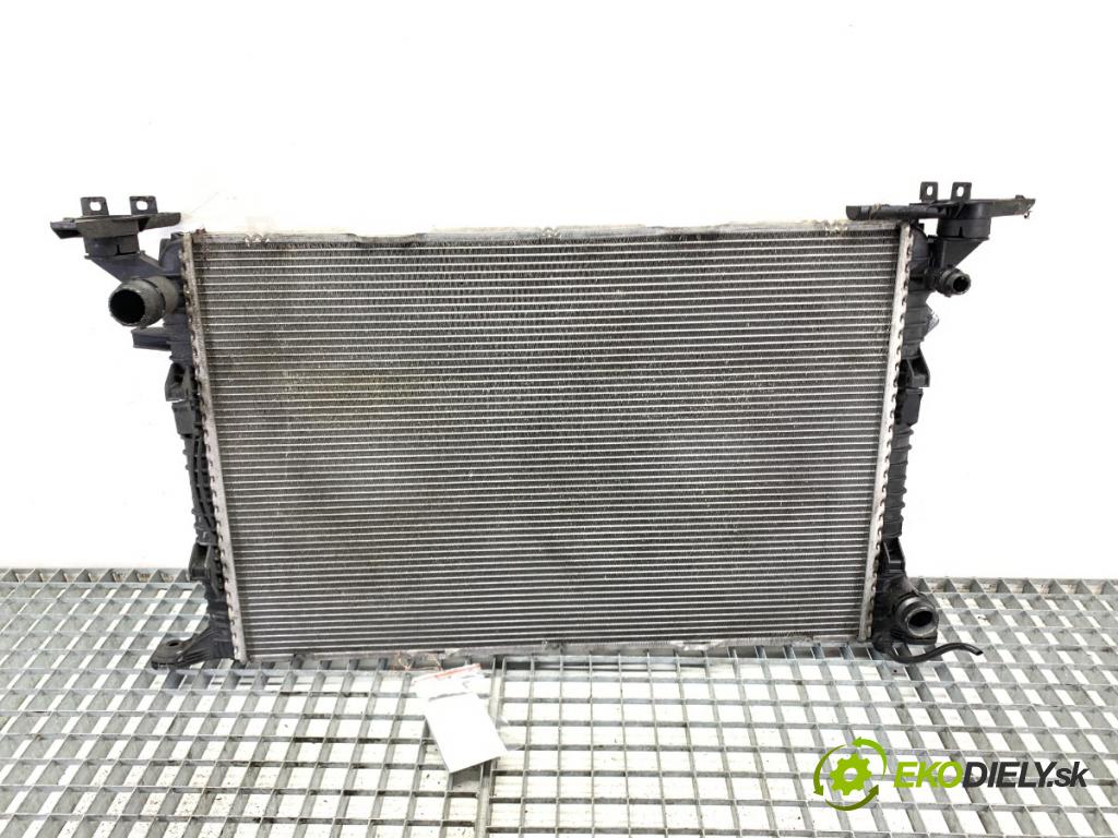 AUDI A4 B8 Kombi 2008 140 kW 2.7 TDI 2698 Chladič vody 8K0121251H (Chladič vody)