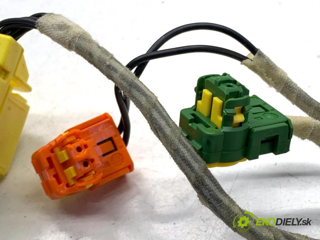 AUDI A4 B8 Kombi 2008 140 kW 2.7 TDI 2698 káblovačka silenbloku airbag 8K0971589A