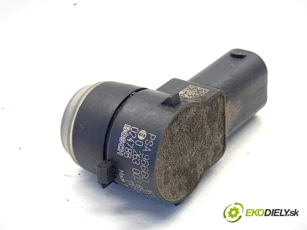 CITROEN DS5 liftback 2012 120 kW 2.0 HDi 165 1997 snímač PDC 9666016377XT