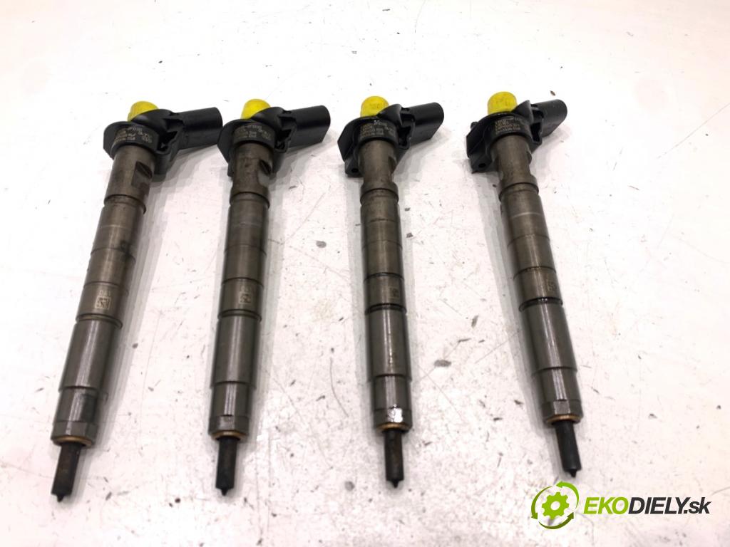 HYUNDAI ix35 SUV 2013 135 kW 2.0 CRDi 4WD 1995 Vstrekovacie ventily 33800-2F000