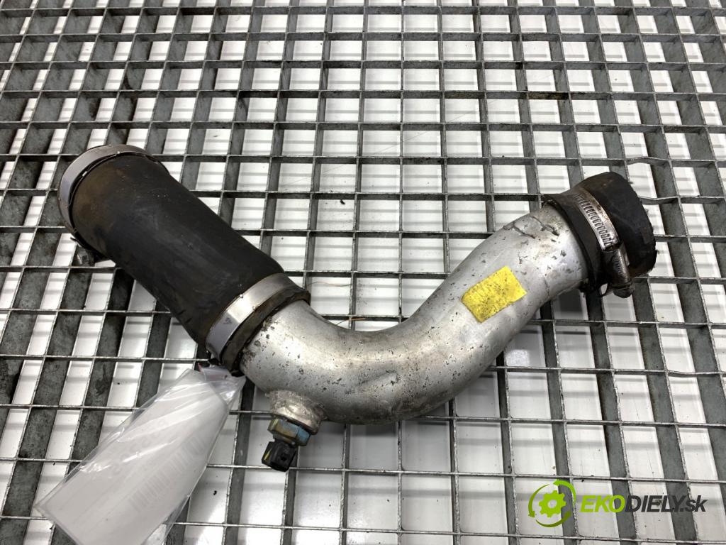 HYUNDAI ix35 SUV 2013 135 kW 2.0 CRDi 4WD 1995 Rúra vzduchu 28264-2F450