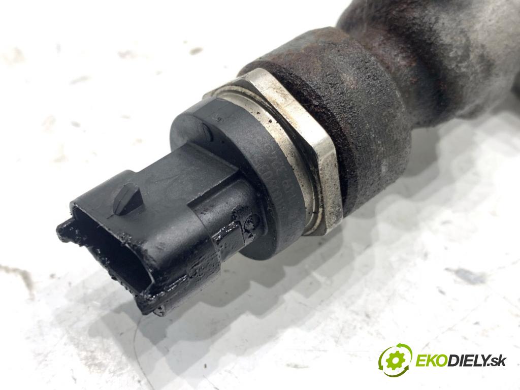 HYUNDAI ix35 SUV 2013 135 kW 2.0 CRDi 4WD 1995 Lišta vstrekovacia SENZOR: 0445214211