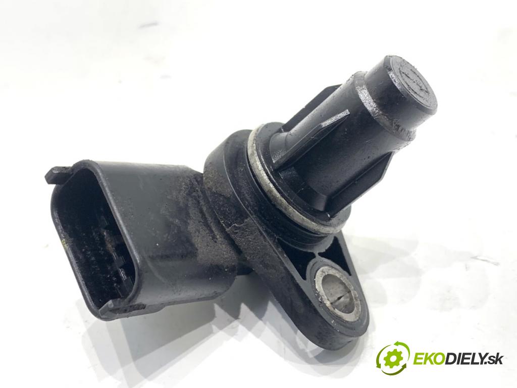 HYUNDAI ix35 SUV 2013 135 kW 2.0 CRDi 4WD 1995 snímač pozice vačkového hřídele 39300-2F000 (Snímač polohy klikového hřídele)