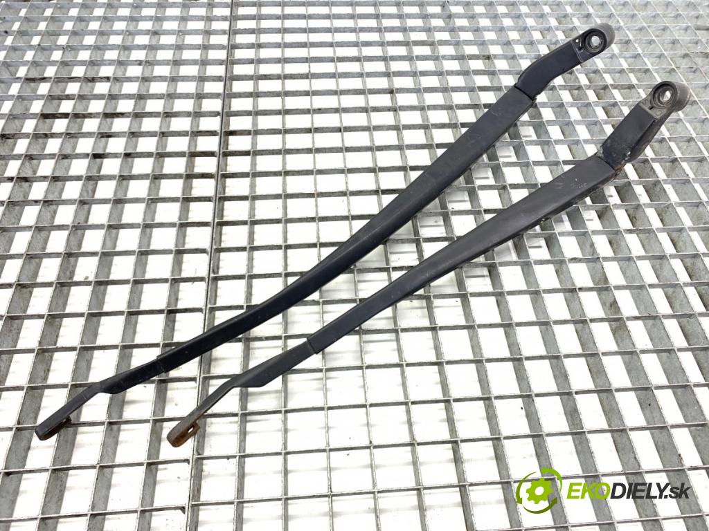 TOYOTA COROLLA E15 sedan 2008 93 kW 2.0 D-4D (ADE150) 1998 ramena stěrače přední část