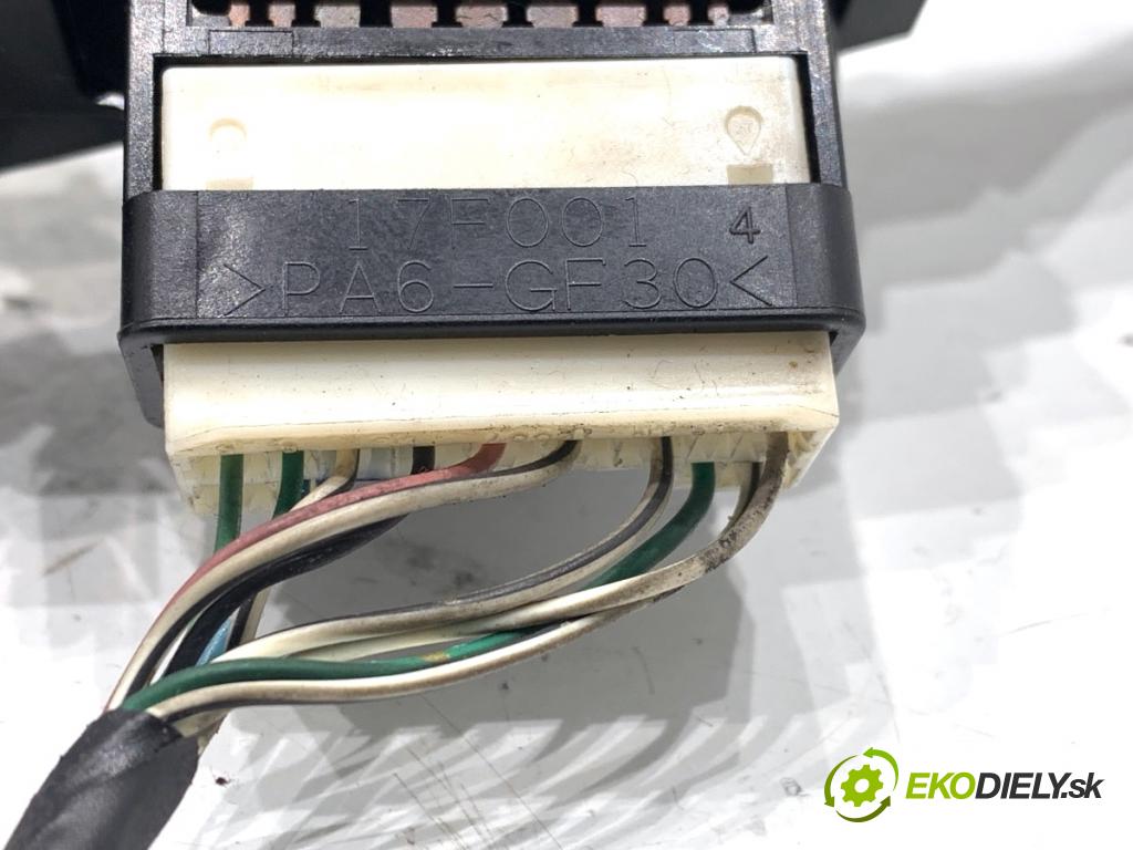 TOYOTA COROLLA E15 sedan 2008 93 kW 2.0 D-4D (ADE150) 1998 přepínač kombinovaný 02290-17F245 (Páčky pod volantem)