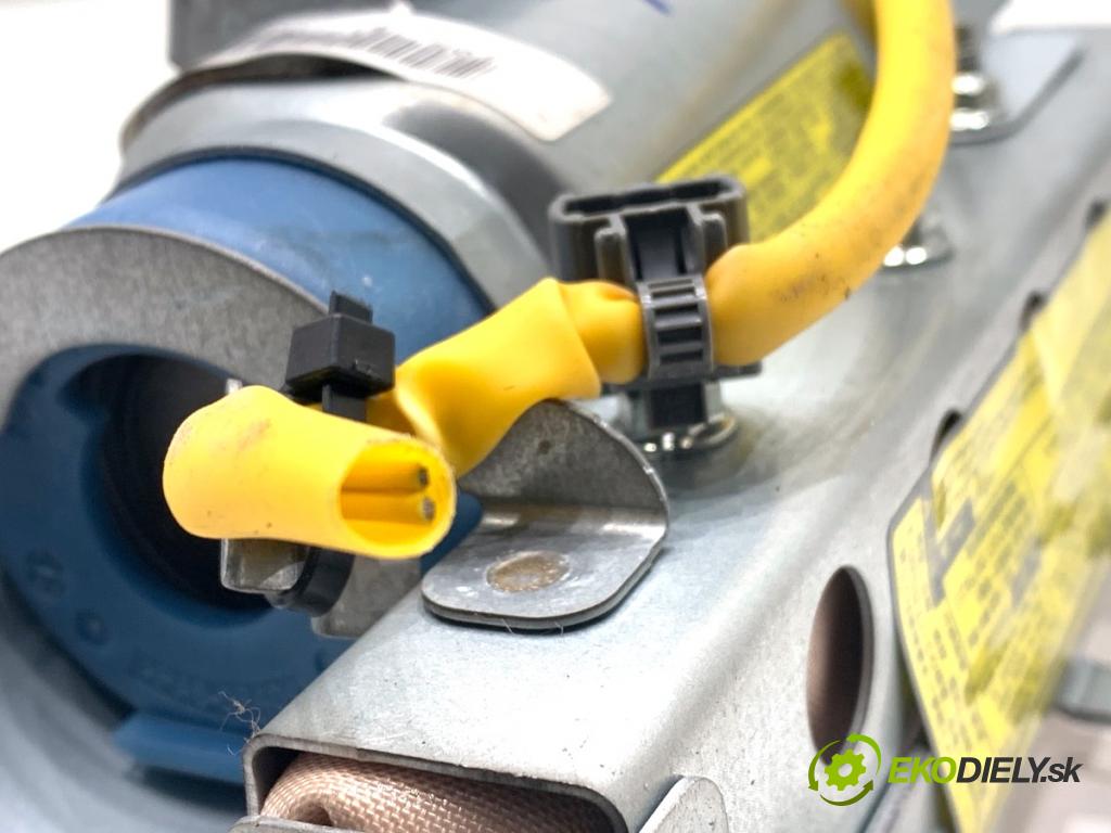 TOYOTA COROLLA E15 sedan 2008 93 kW 2.0 D-4D (ADE150) 1998 AirBag spolujazdca  (Airbag)