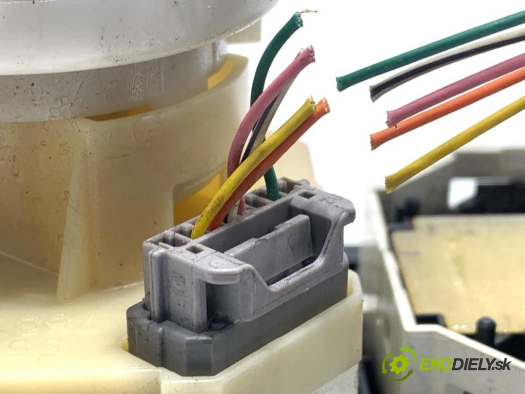 TOYOTA COROLLA E15 sedan 2008 93 kW 2.0 D-4D (ADE150) 1998 Panel ovládania kúrenia  (Prepínacie páčky pod volantom)