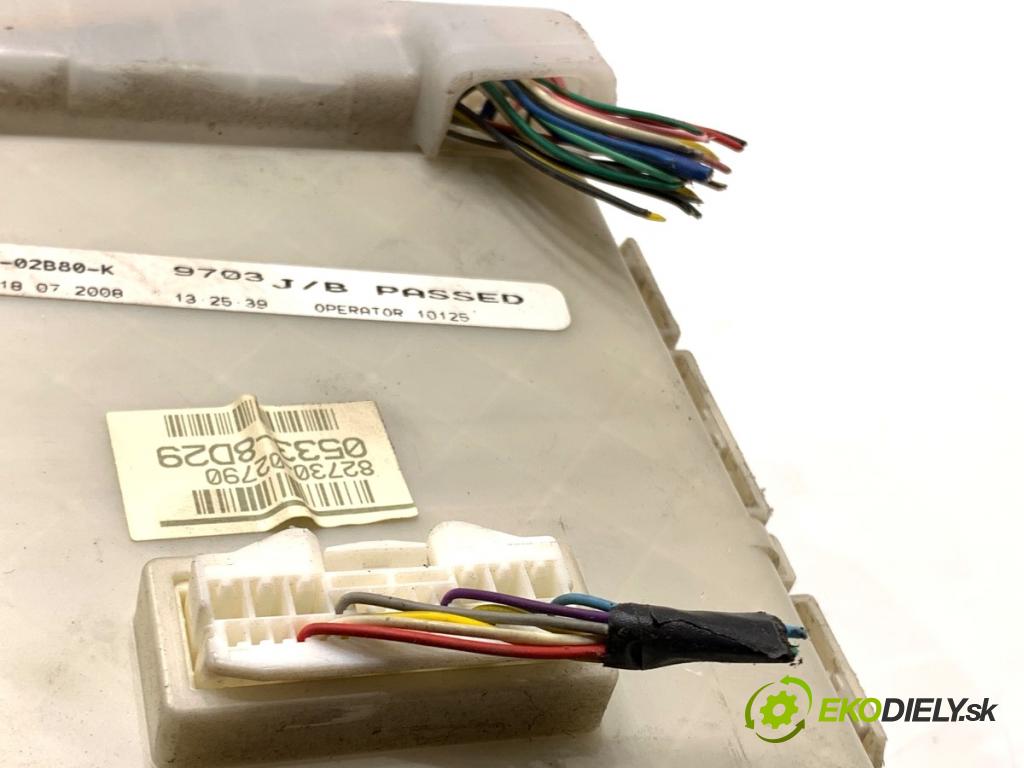 TOYOTA COROLLA E15 sedan 2008 93 kW 2.0 D-4D (ADE150) 1998 modul BSI 82730-02790 (Pojistková skříňka)