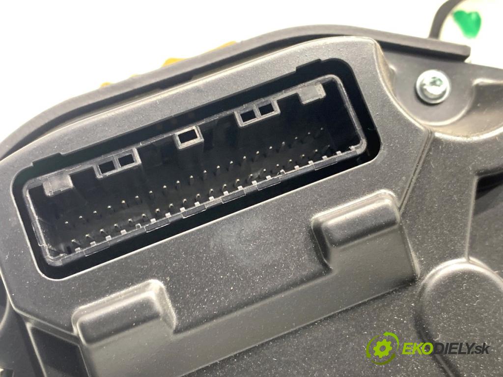 TOYOTA COROLLA E15 sedan 2008 93 kW 2.0 D-4D (ADE150) 1998 prístrojovka 83800-0Z270 (Přístrojová deska)