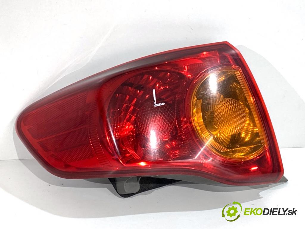 TOYOTA COROLLA E15 sedan 2008 93 kW 2.0 D-4D (ADE150) 1998 světlo levý zadní část 