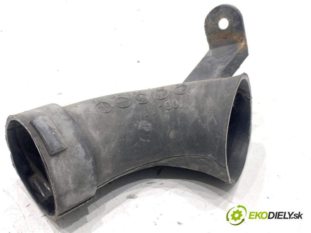 TOYOTA COROLLA E15 sedan 2008 93 kW 2.0 D-4D (ADE150) 1998 volant vzduchu 17751-26050