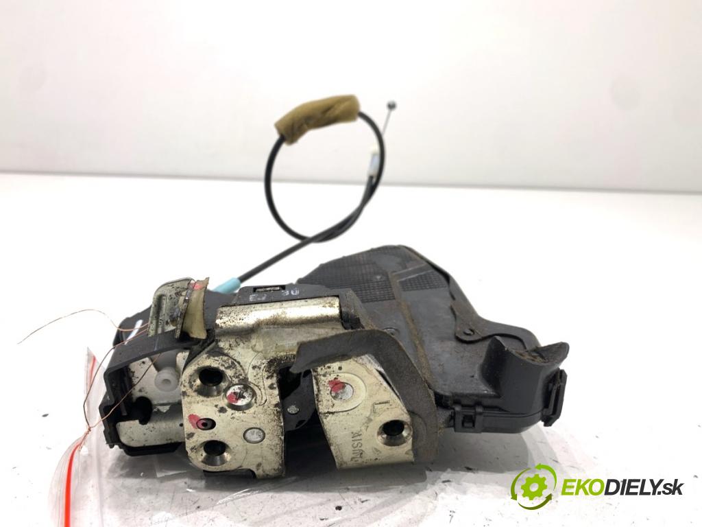 TOYOTA COROLLA E15 sedan 2008 93 kW 2.0 D-4D (ADE150) 1998 zámok dveře levý přední část 