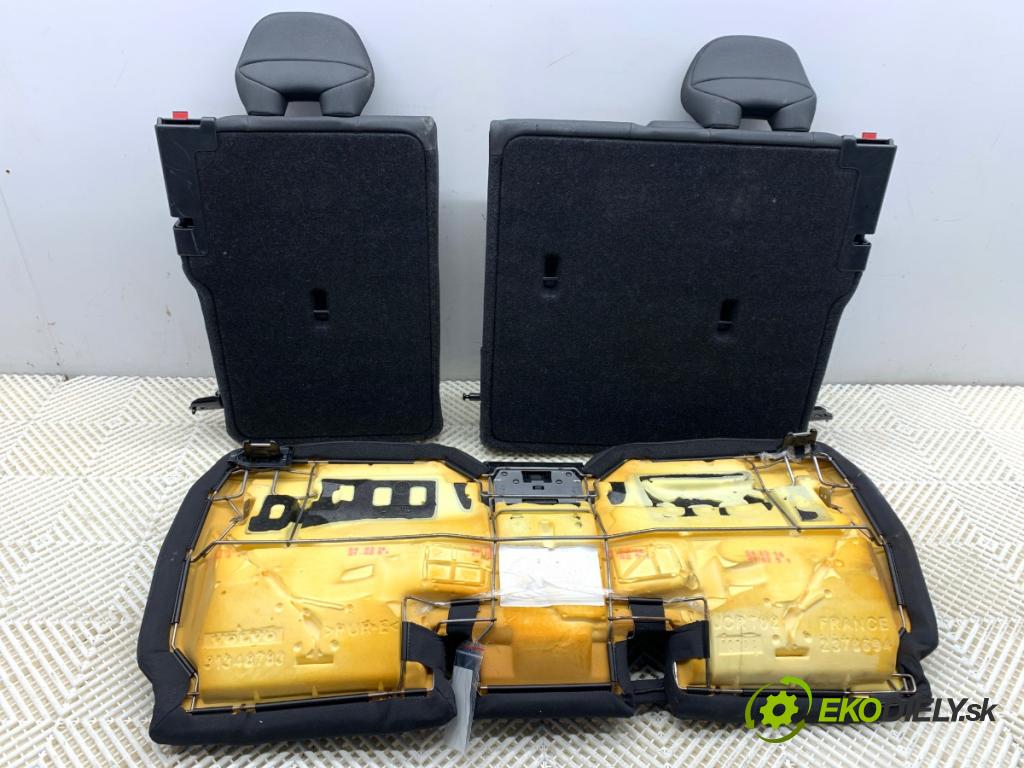 VOLVO V40 liftback 2016 88 kW D2 1969 Sedadlo druhý rad