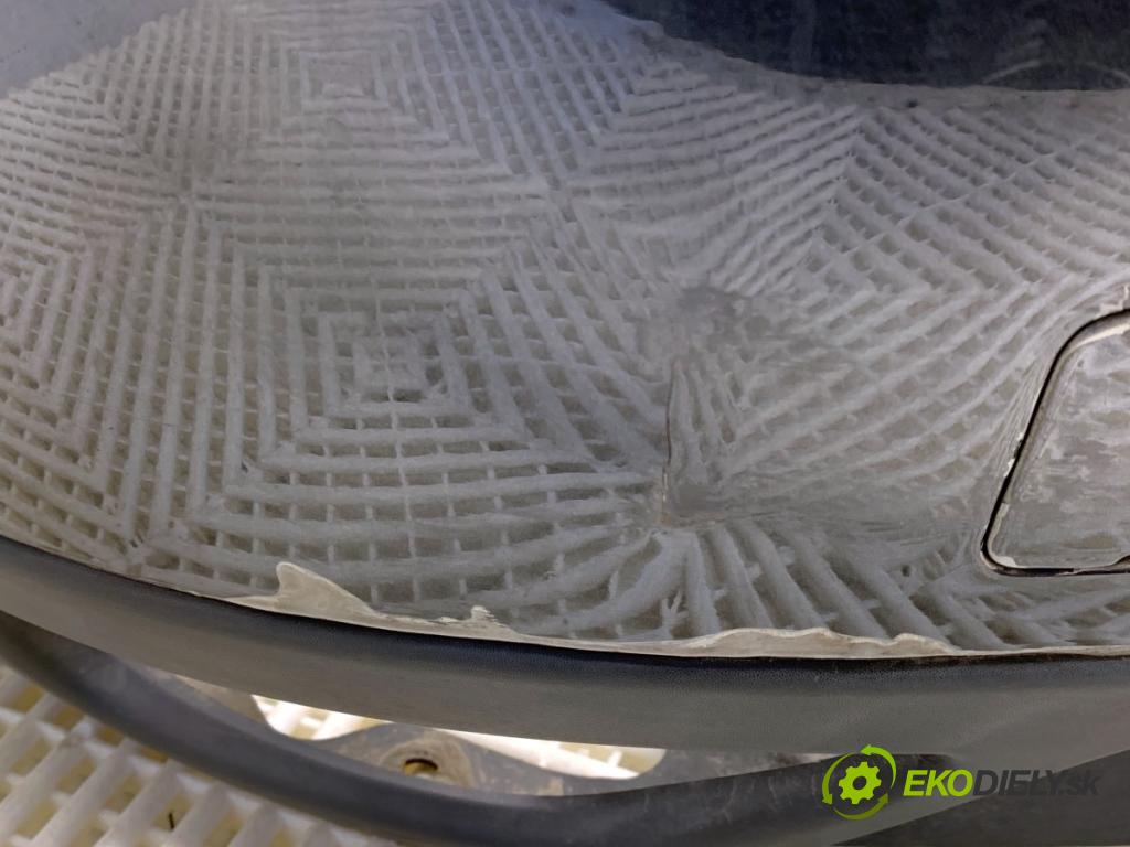 RENAULT GRAND SCENIC III nadwozie wielkoprzestrzenne (MPV) 2010 96 kW 1.4 16V (JZ0F) 1397 Nárazník zad TEB66 (Kľučka dverí ostatné)