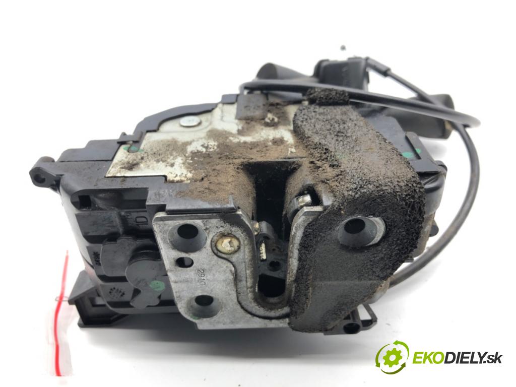 RENAULT GRAND SCENIC III nadwozie wielkoprzestrzenne (MPV) 2010 96 kW 1.4 16V (JZ0F) 1397 zámok dveře pravý přední část 805020006R