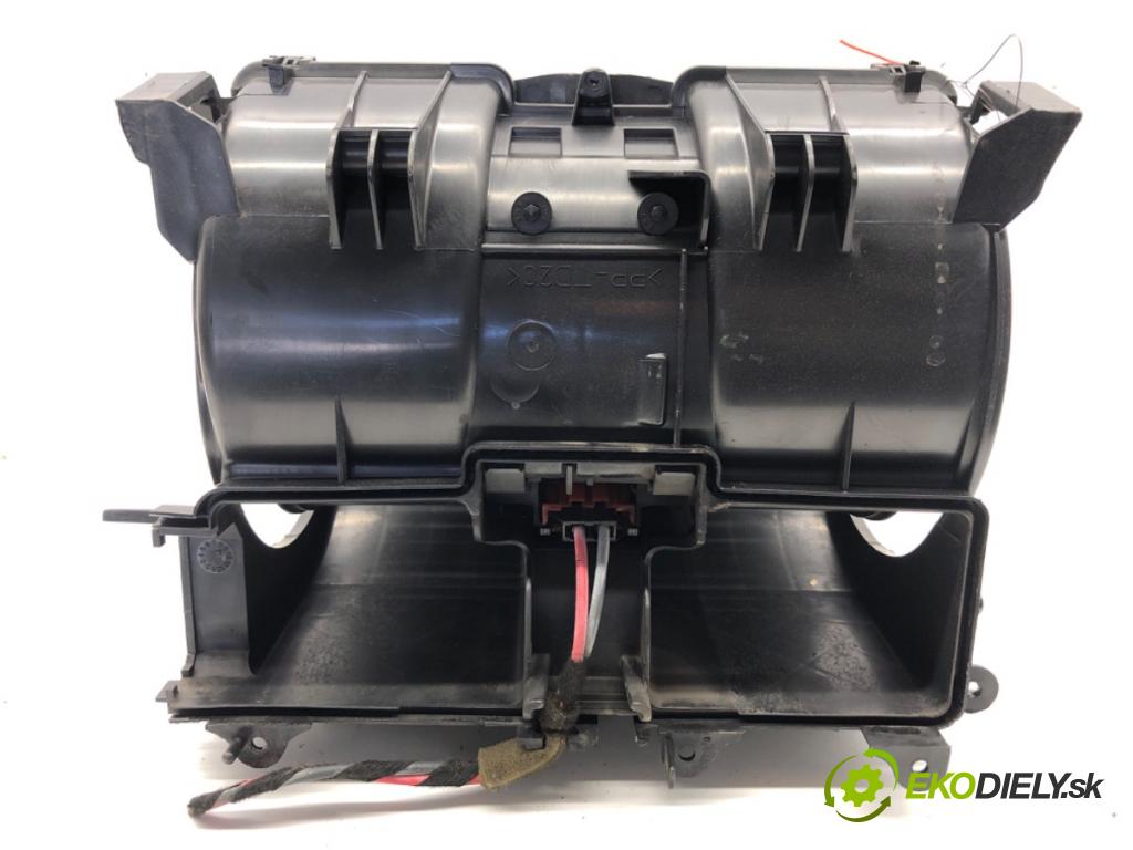 RENAULT GRAND SCENIC III nadwozie wielkoprzestrzenne (MPV) 2010 96 kW 1.4 16V (JZ0F) 1397 topení