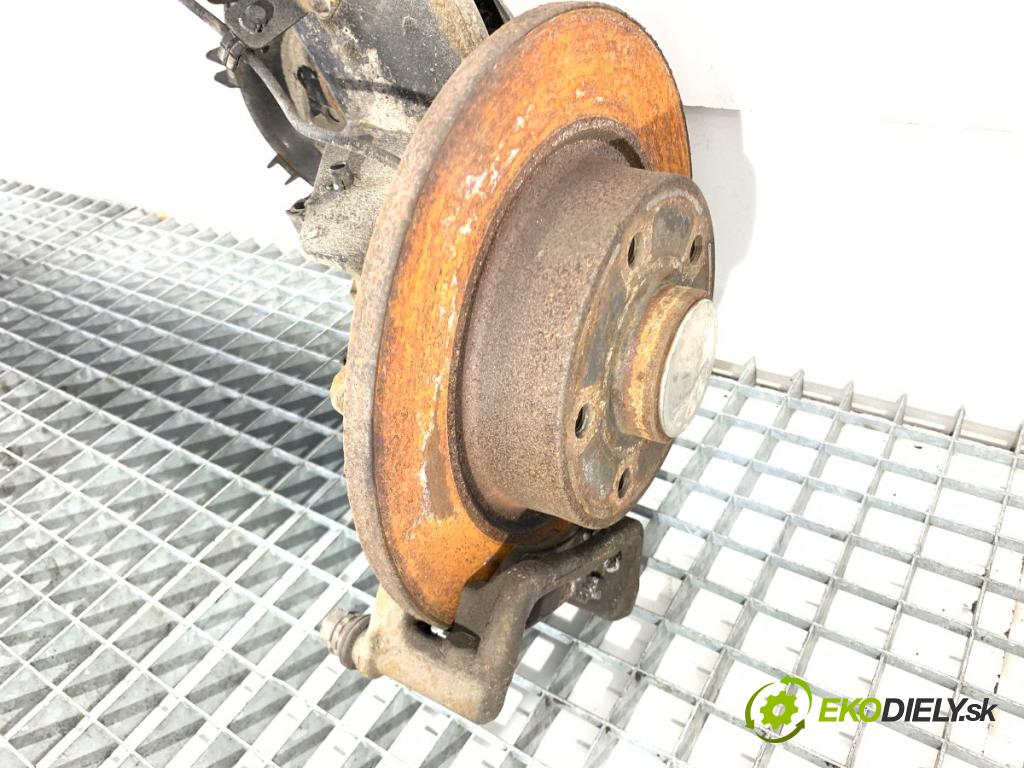 RENAULT GRAND SCENIC III nadwozie wielkoprzestrzenne (MPV) 2010 96 kW 1.4 16V (JZ0F) 1397 výztuha zadní část