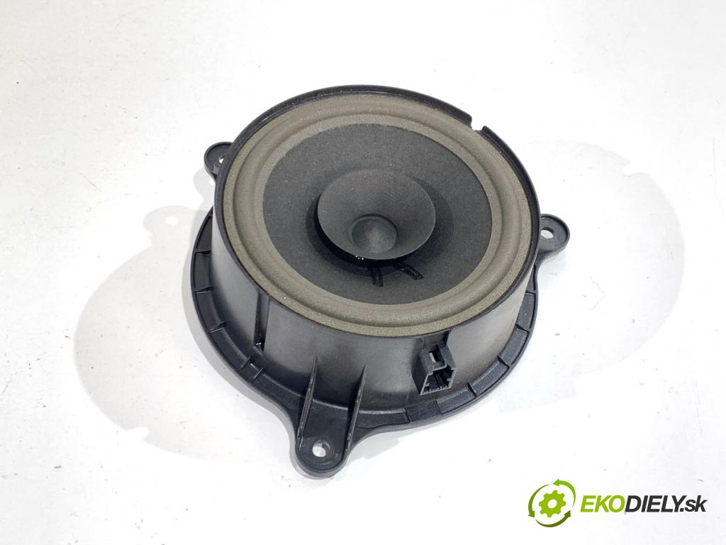 RENAULT GRAND SCENIC III nadwozie wielkoprzestrzenne (MPV) 2010 96 kW 1.4 16V (JZ0F) 1397 reproduktory