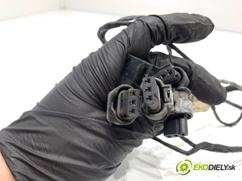 SKODA FABIA II Kombi 2008 63 kW 1.4 1390 káblovačka PDC zadní část 5J9971065