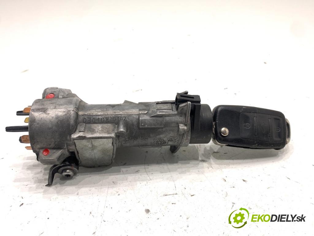 SKODA FABIA II Kombi 2008 63 kW 1.4 1390 spinačka 4B0905851C (Spínacia skrinka)