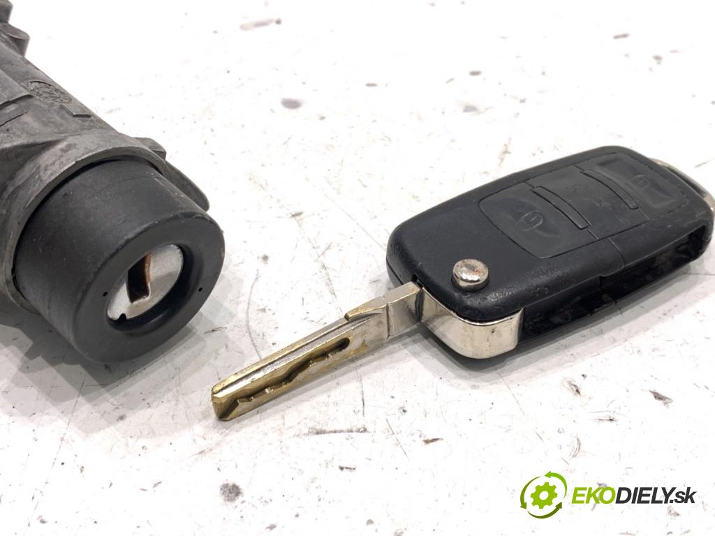 SKODA FABIA II Kombi 2008 63 kW 1.4 1390 spinačka 4B0905851C (Spínacia skrinka)