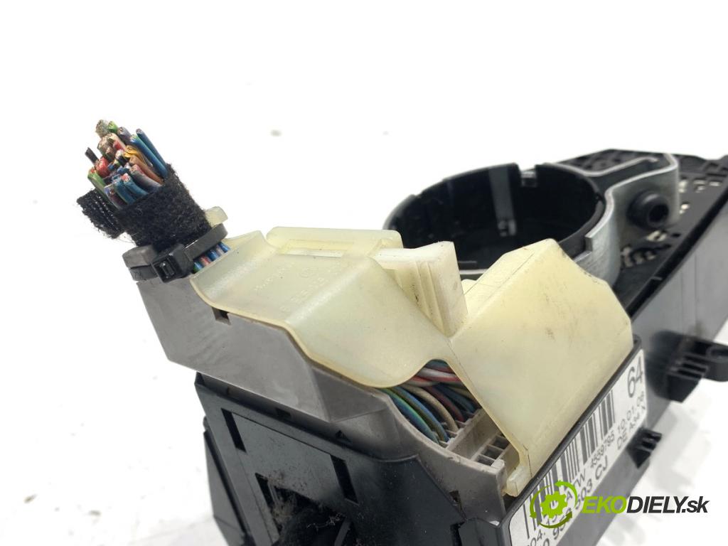 SKODA FABIA II Kombi 2008 63 kW 1.4 1390 Prepínač kombinovaný 7H0953503CJ (Prepínacie páčky pod volantom)