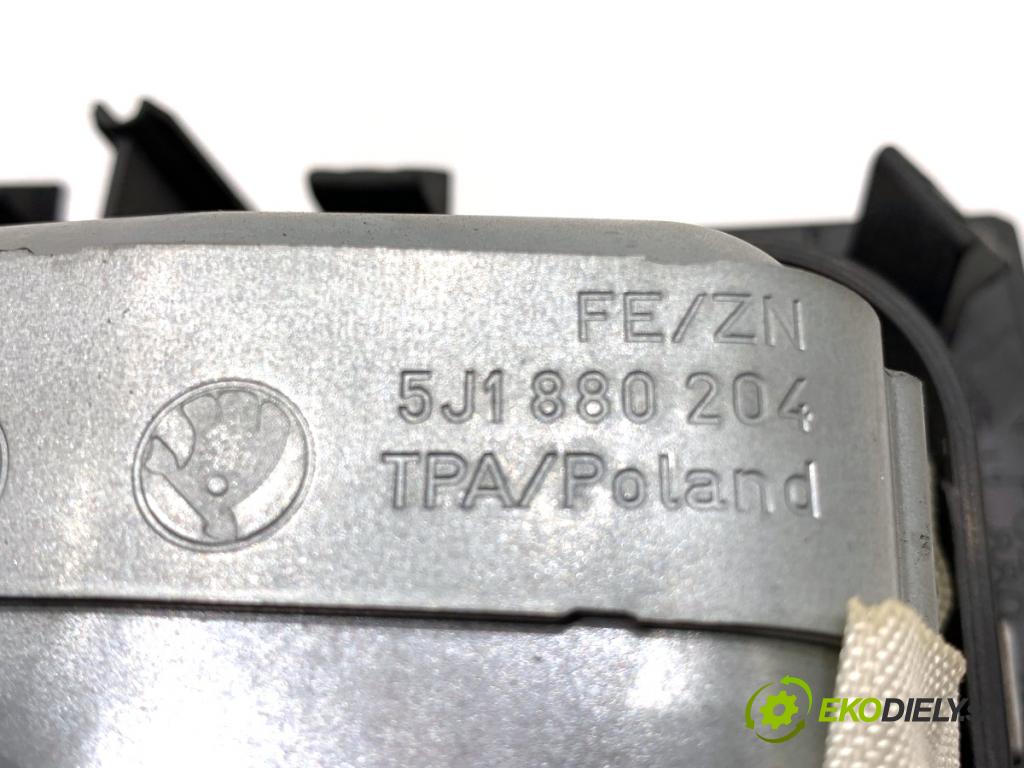 SKODA FABIA II Kombi 2008 63 kW 1.4 1390 AirBag spolujezdce 5J1880202B (Airbag)