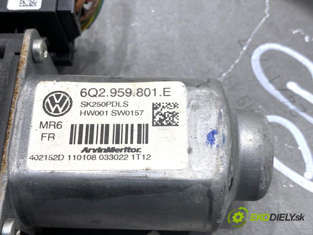 SKODA FABIA II Kombi 2008 63 kW 1.4 1390 mechanismus okna pravý přední část 5J1837402B