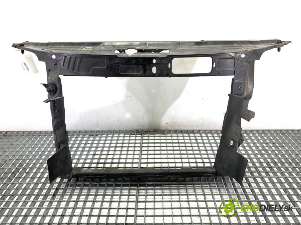 SKODA FABIA II Kombi 2008 63 kW 1.4 1390 držák přední část  (Přední výztuha)