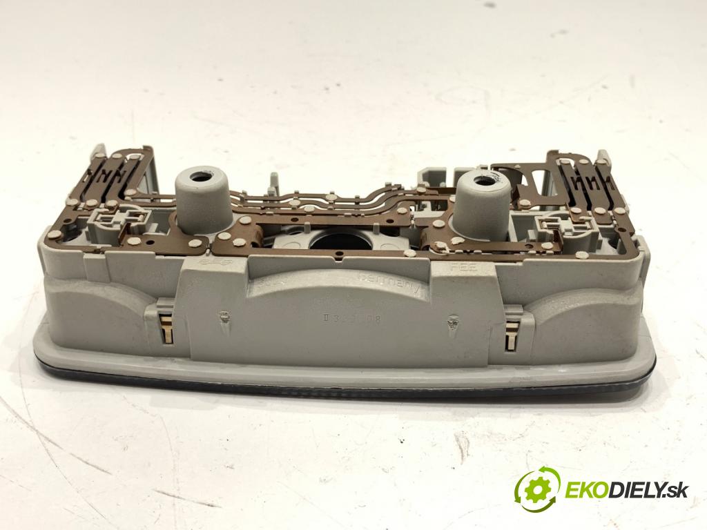 SKODA FABIA II Kombi 2008 63 kW 1.4 1390 světlo stropní 3B0947105C