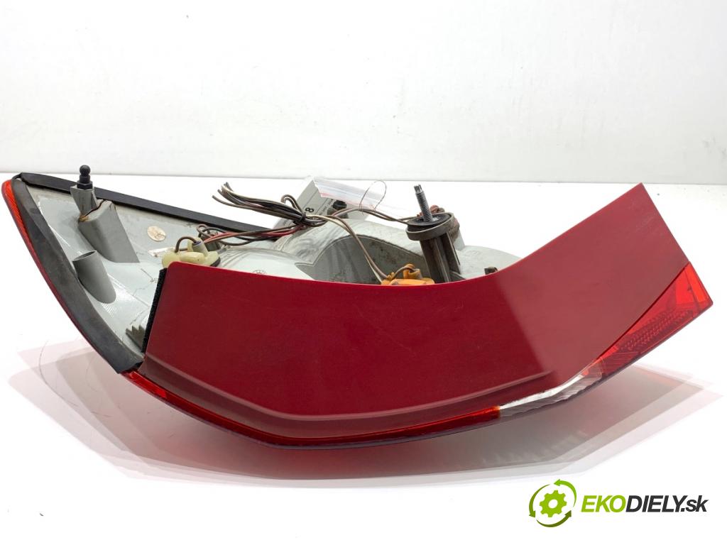 SKODA FABIA II Kombi 2008 63 kW 1.4 1390 světlo levý zadní část 5J6945095
