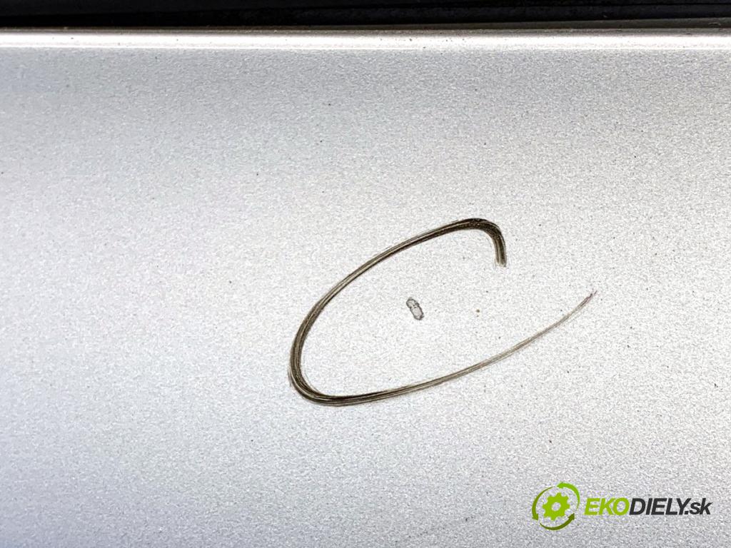 SKODA FABIA II Kombi 2008 63 kW 1.4 1390 dveře levý zadní část LA7W