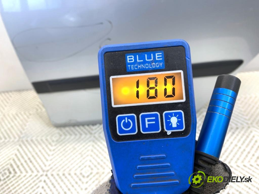 SKODA FABIA II Kombi 2008 63 kW 1.4 1390 dveře levý zadní část LA7W