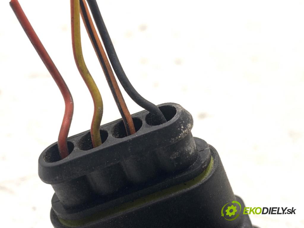 SKODA FABIA II Kombi 2008 63 kW 1.4 1390 snímač tlaku LPG AEB025