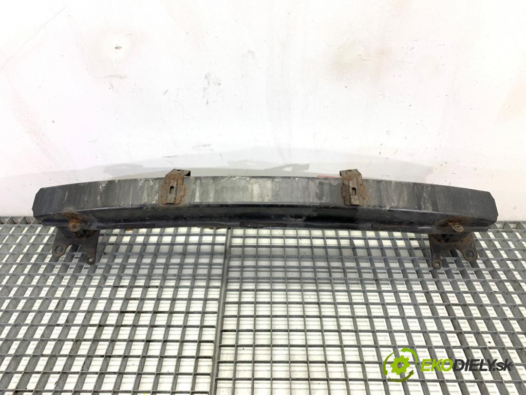 SKODA FABIA II Kombi 2008 63 kW 1.4 1390 výztuha nárazníka přední část 5J0807109A (Přední výztuha)