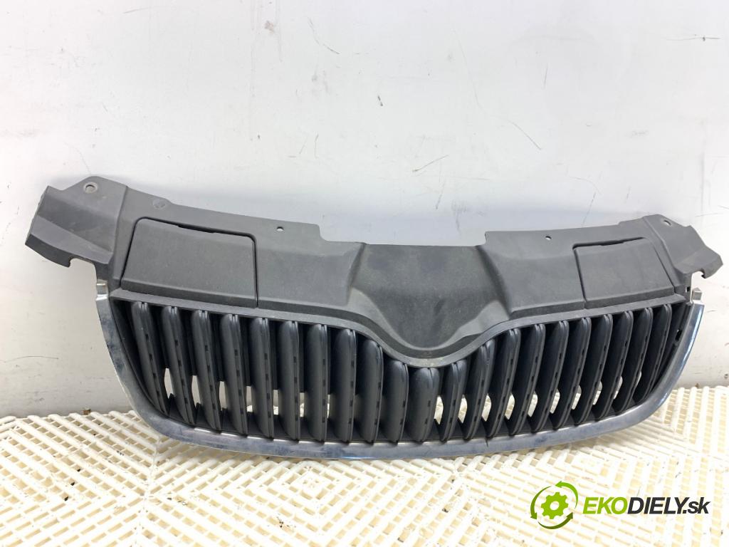 SKODA FABIA II Kombi 2008 63 kW 1.4 1390 mřížka maska 5J0853124 (Přední mřížka (maska chladiče))