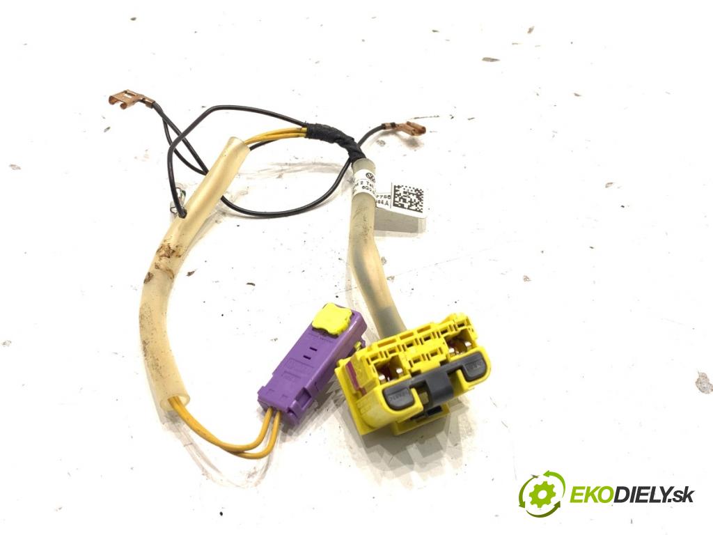 SKODA FABIA II Kombi 2008 63 kW 1.4 1390 káblovačka silenbloku airbag 6Q0971584A