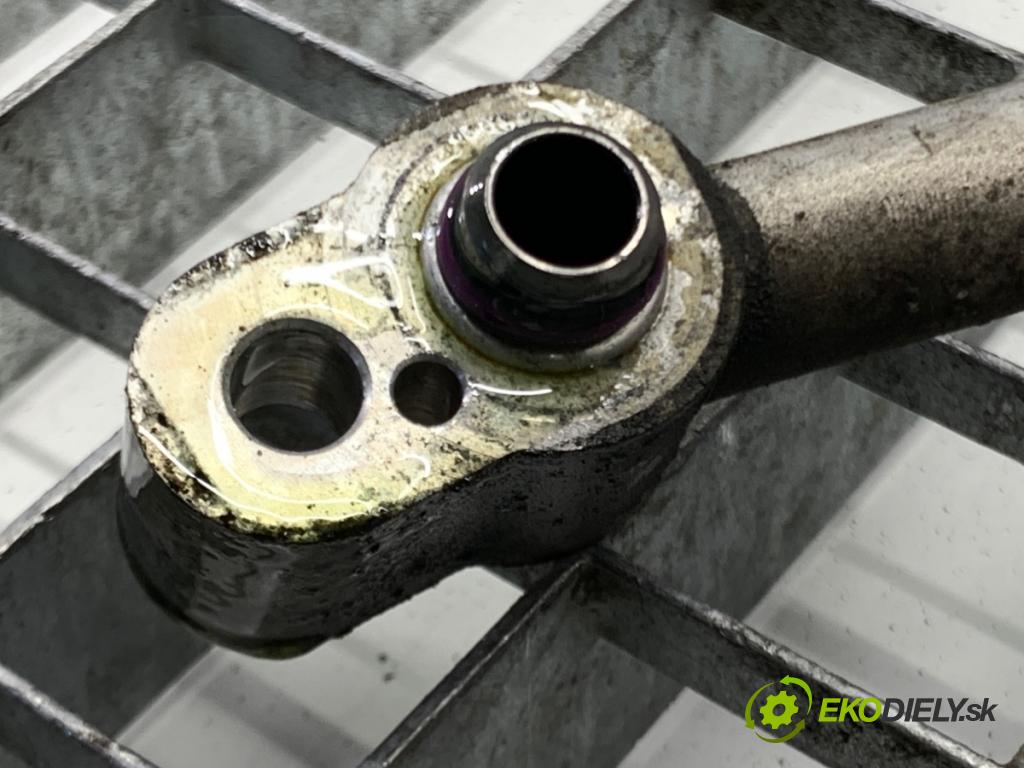 SKODA FABIA II Kombi 2008 63 kW 1.4 1390 rúrka klimatizácie  (Rúrka klimatizácie)