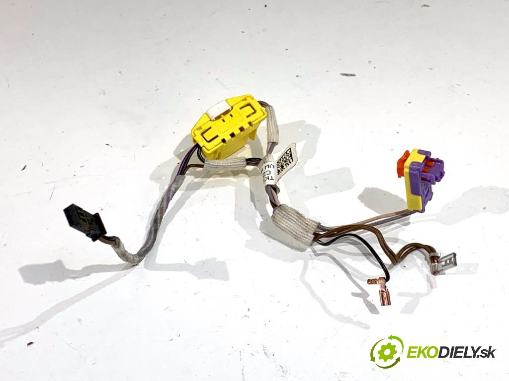 SEAT LEON III liftback 2017 132 kW 1.8 TSI 1798 Káblovačka silentbloku airbag 5F0971584A