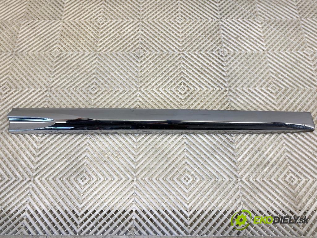 CITROEN DS5 liftback 2012 120 kW 2.0 HDi 165 1997 lišta dveře pravý přední část 