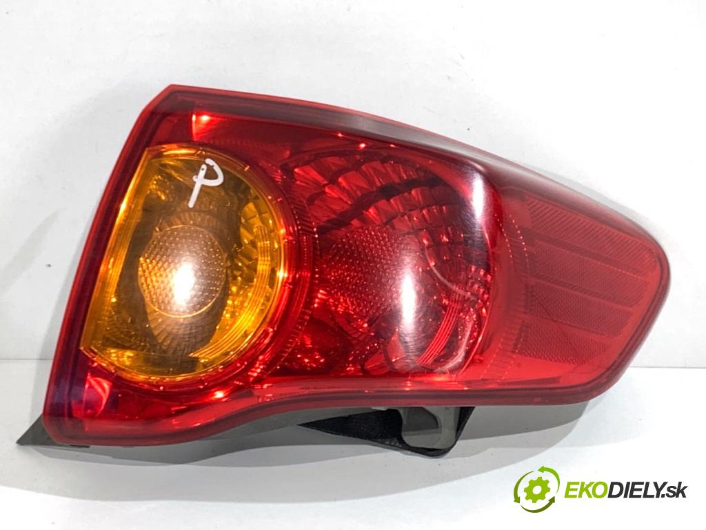 TOYOTA COROLLA E15 sedan 2008 93 kW 2.0 D-4D (ADE150) 1998 světlo pravý zadní část 