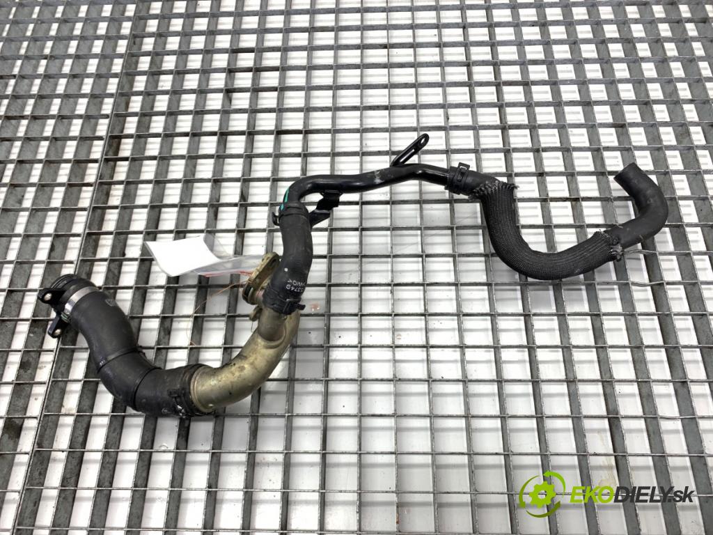 JAGUAR E-PACE SUV 2020 132 kW 2.0 D180 AWD 1999 Rozdeľovač vody G4D3-8555-BD