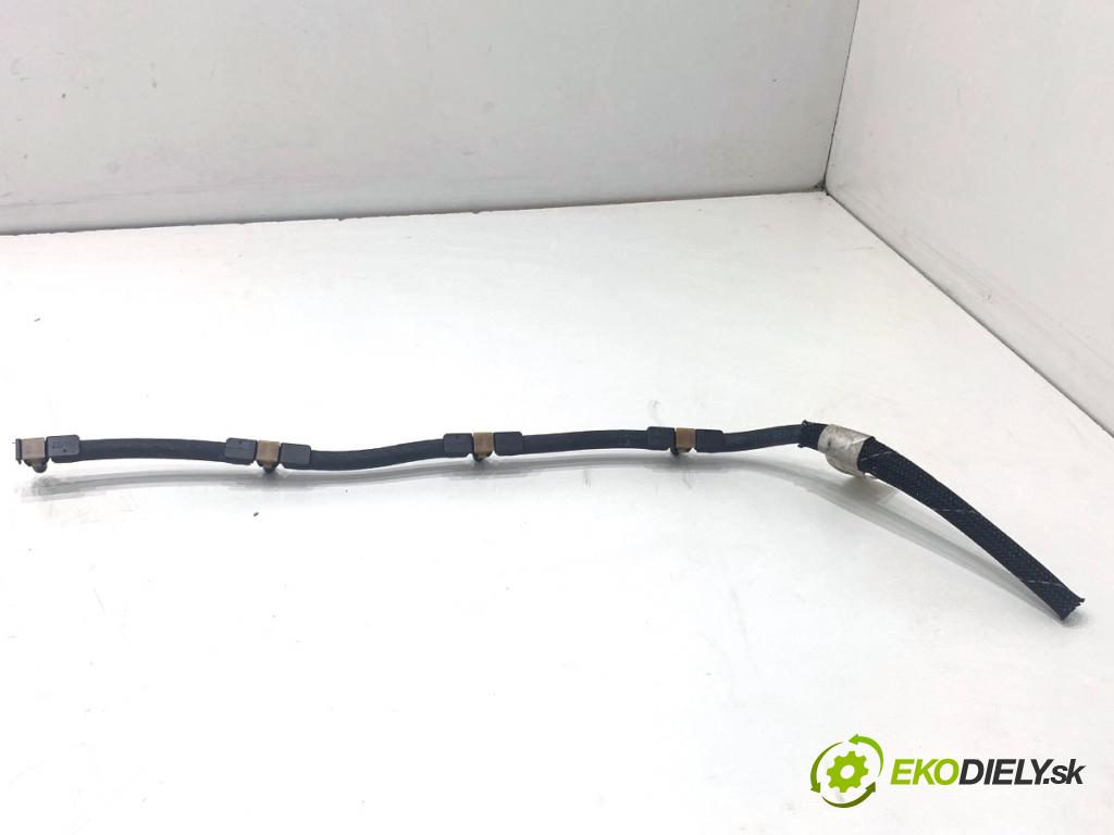 JAGUAR E-PACE SUV 2020 132 kW 2.0 D180 AWD 1999 Rúrka Prepad: paliva G4D3-9K022-BB