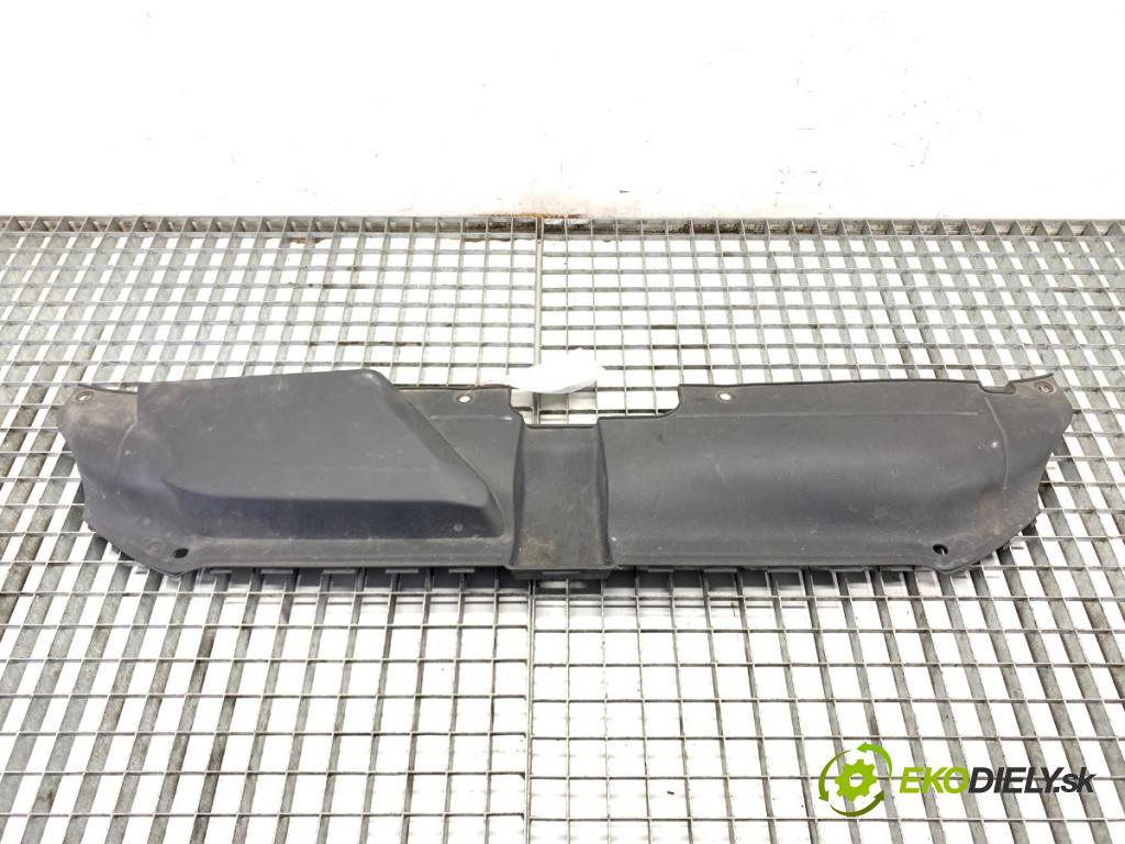 AUDI A4 B8 Kombi 2008 140 kW 2.7 TDI 2698 volant vzduchu 8K0807081