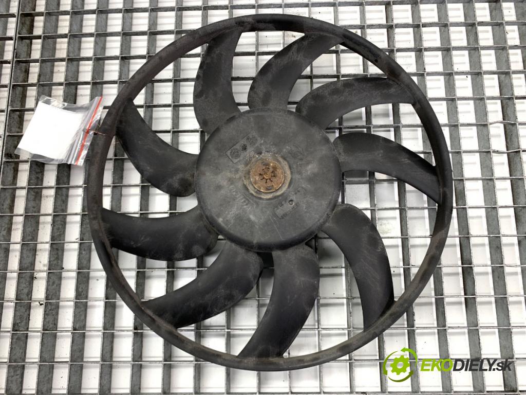 AUDI A4 B8 sedan 2009 105 kW 2.0 TDI 1968 Ventilátor chladiča 993454J (Ventilátor)