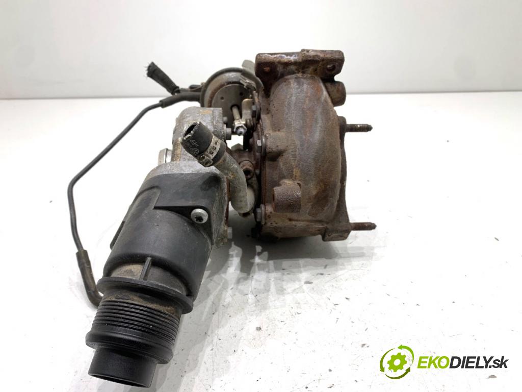 AUDI A4 B8 sedan 2009 105 kW 2.0 TDI 1968 turbo 03L145702D (Kompletní turbodmychadlo)