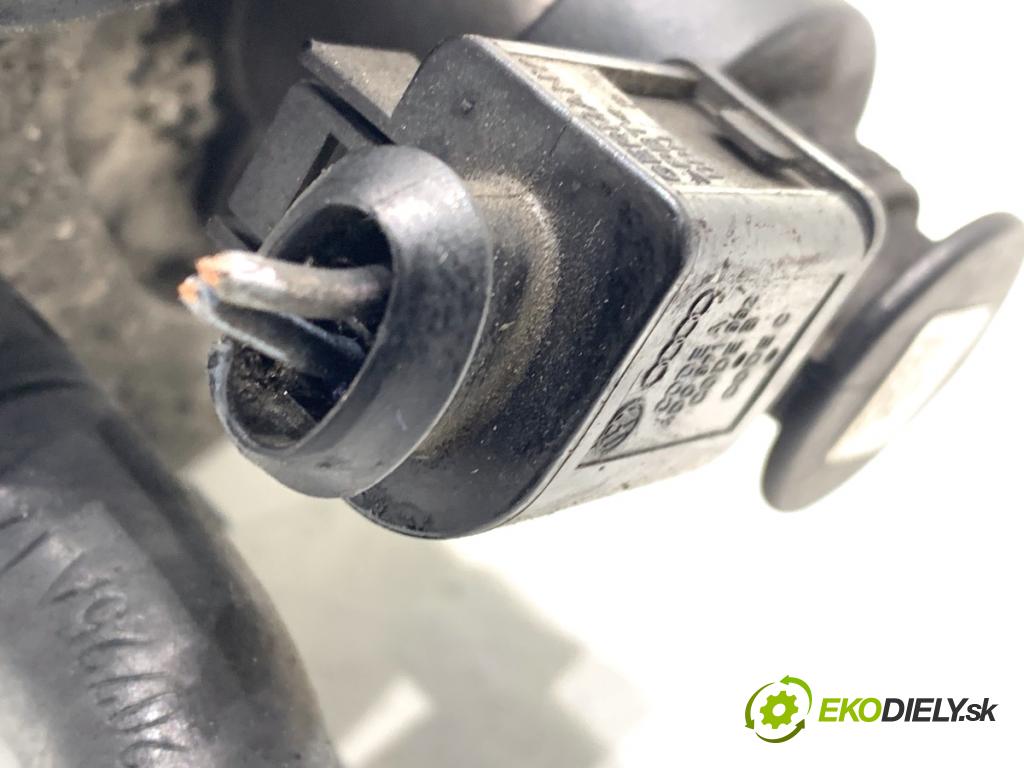 AUDI A4 B8 sedan 2009 105 kW 2.0 TDI 1968 Pumpa vstrekovacia 0445010507 (Vstrekovacie čerpadlo)