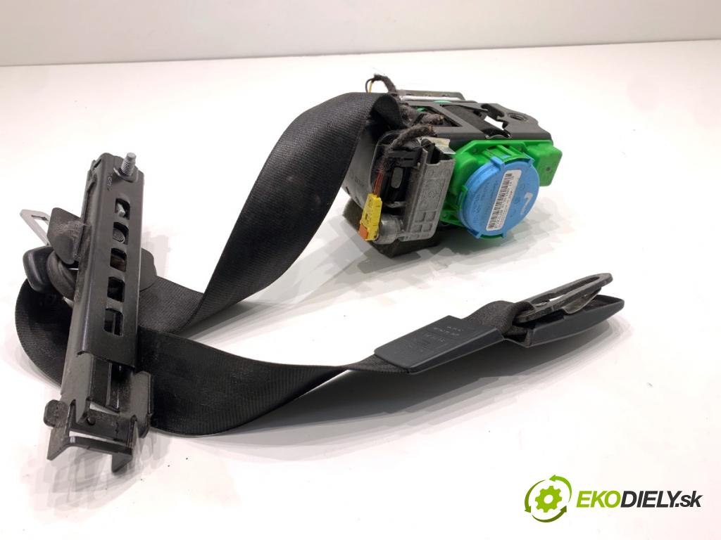 AUDI A4 B8 sedan 2009 105 kW 2.0 TDI 1968 držák bezpečnost levý přední část 8K1857705J