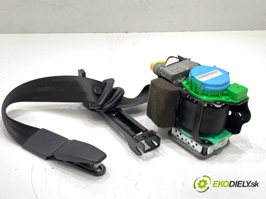 AUDI A4 B8 sedan 2009 105 kW 2.0 TDI 1968 držák bezpečnost pravý přední část 